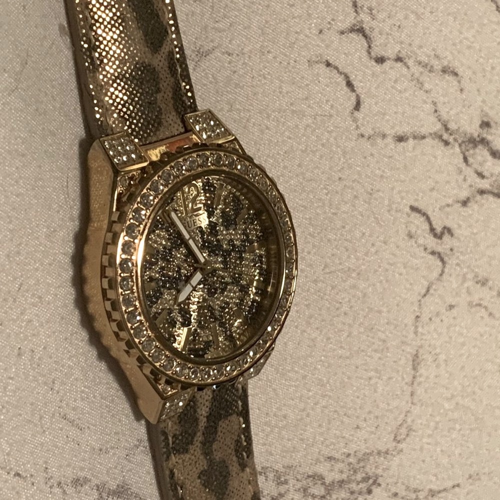 GUESS Watch